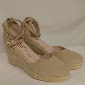 Aelia Greek Cream Sandals Size EU 38/US 7 1/2